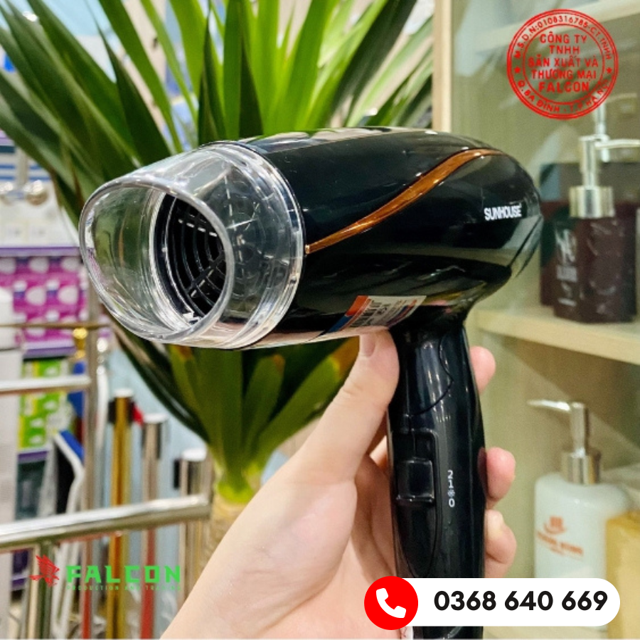 Máy sấy tóc cầm tay trong phòng khách sạn